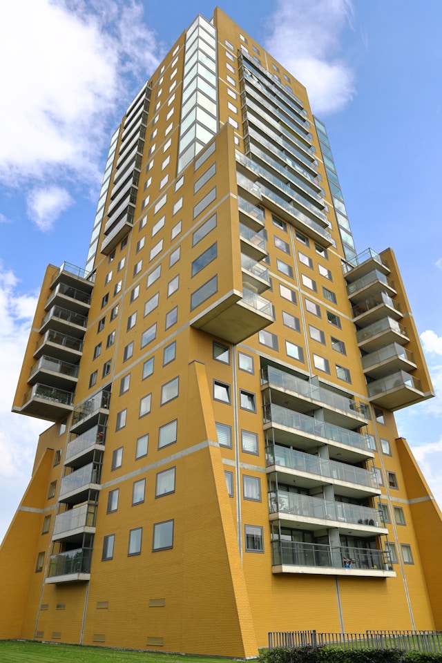 #407 77 WALTER HARDWICK AVENUE - Image 1