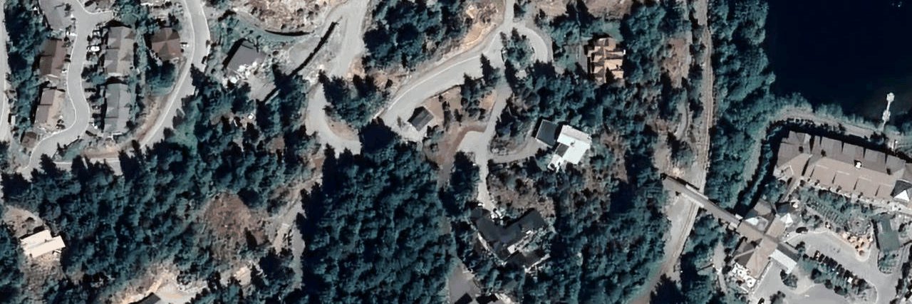 Nita Lake Estates / Westside Of Alpha Lake building photo