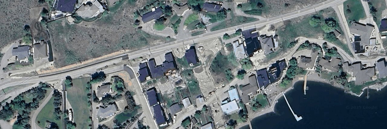 Strata Building building photo