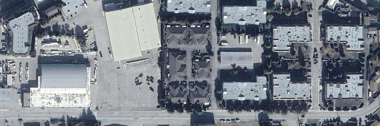 Strata Building building photo