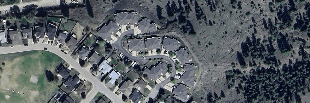 Strata Building building photo