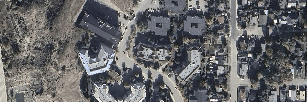 Strata Building building photo