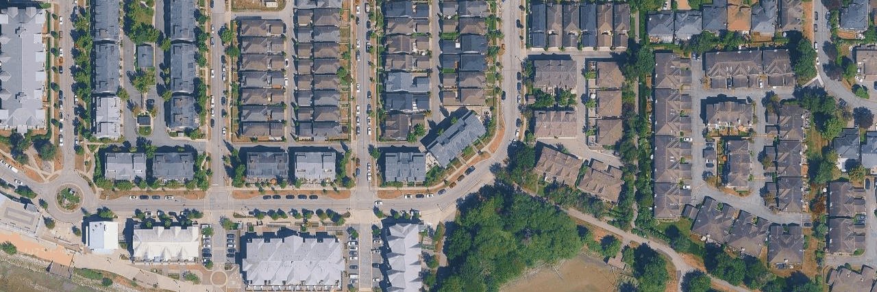 Strata Building building photo