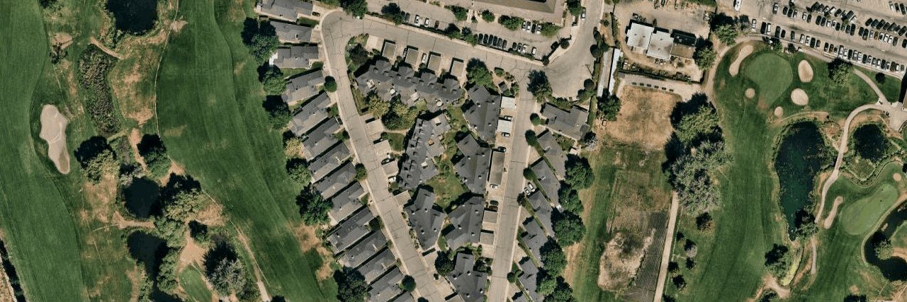 Strata Building building photo