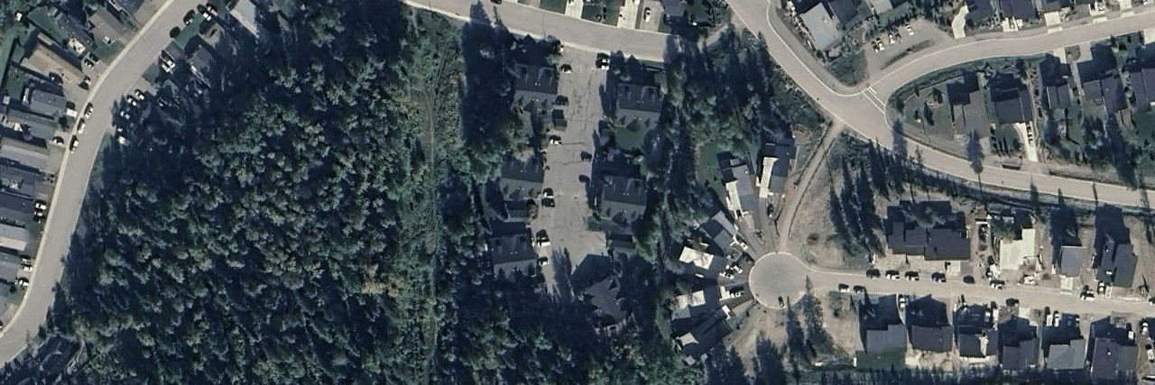 Strata Building building photo