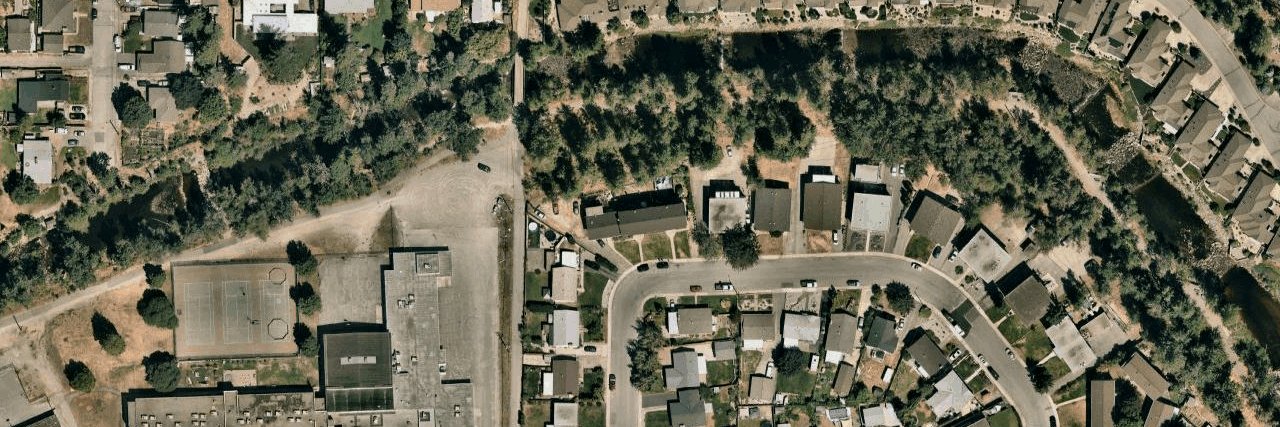 Strata Building building photo