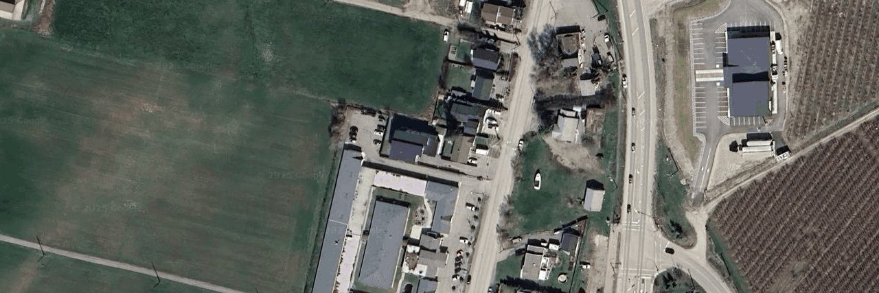 Strata Building building photo