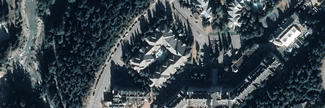 Glacier Lodge aerial view