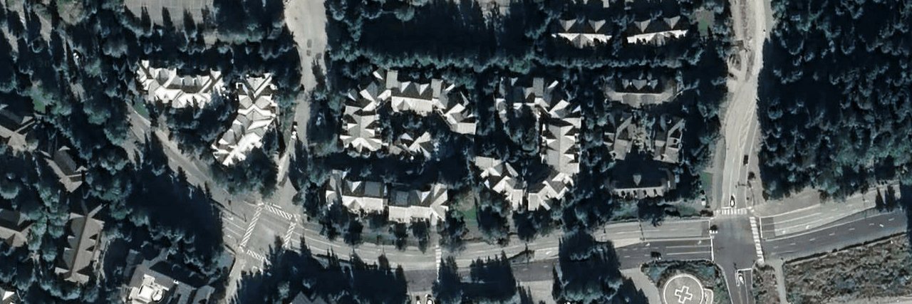Glacier's Reach aerial view