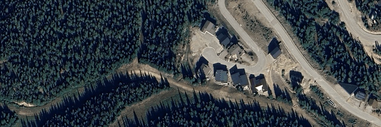 Strata Building building photo