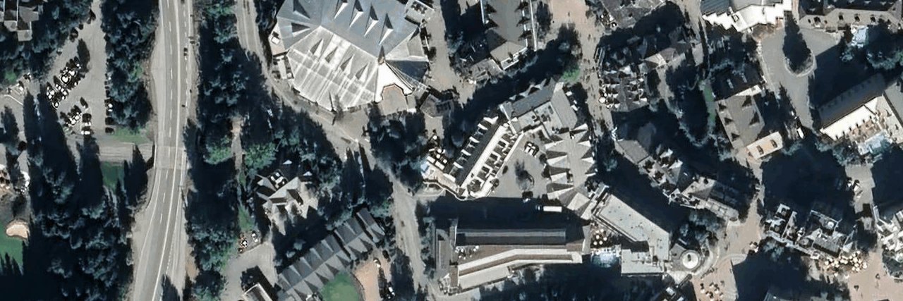 Adara Hotel building photo