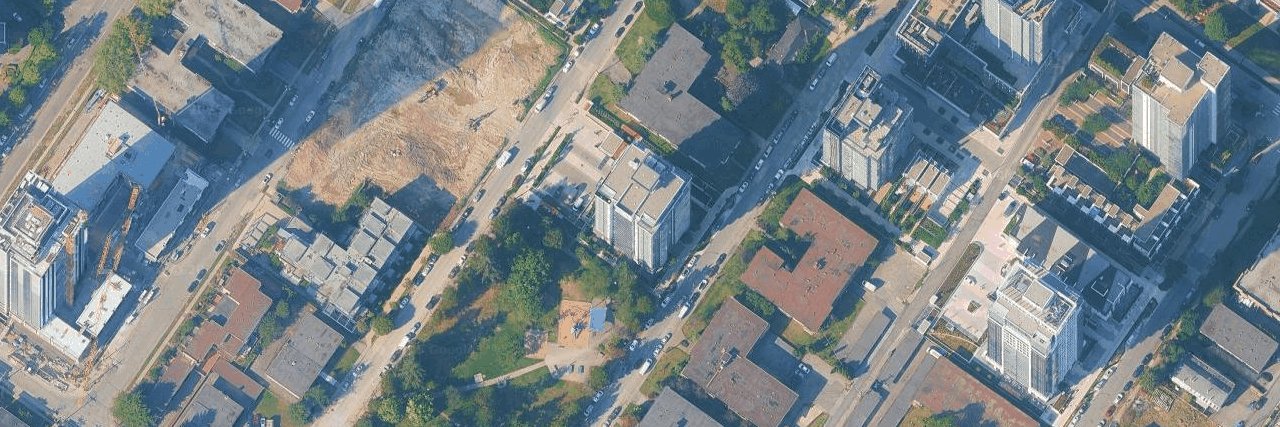 Maywood On The Park aerial view