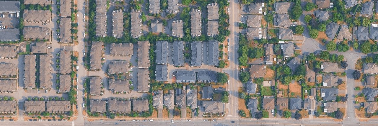 The Encore At Maple On 164th aerial view