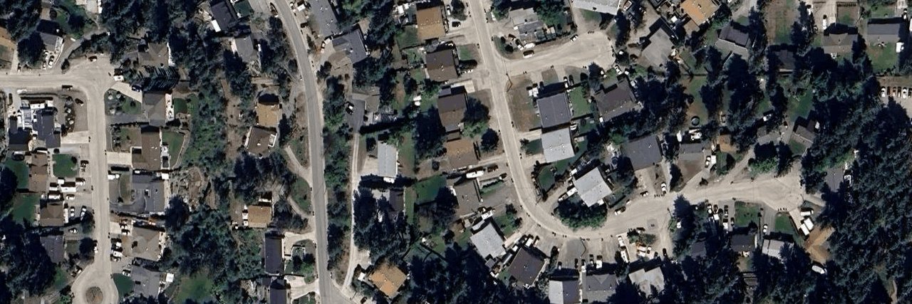 Strata Building building photo