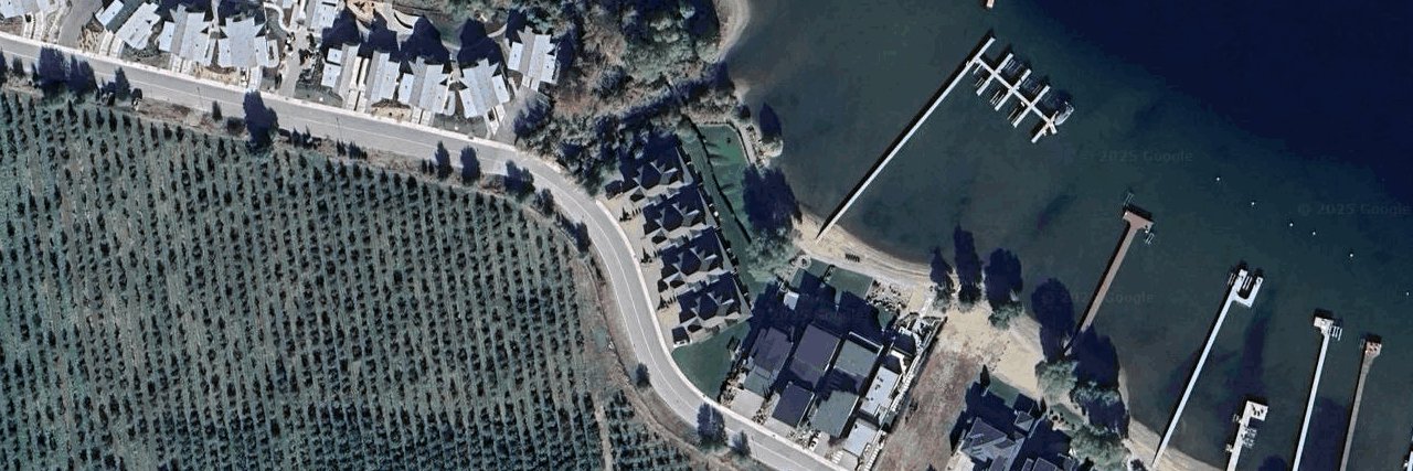 Strata Building building photo