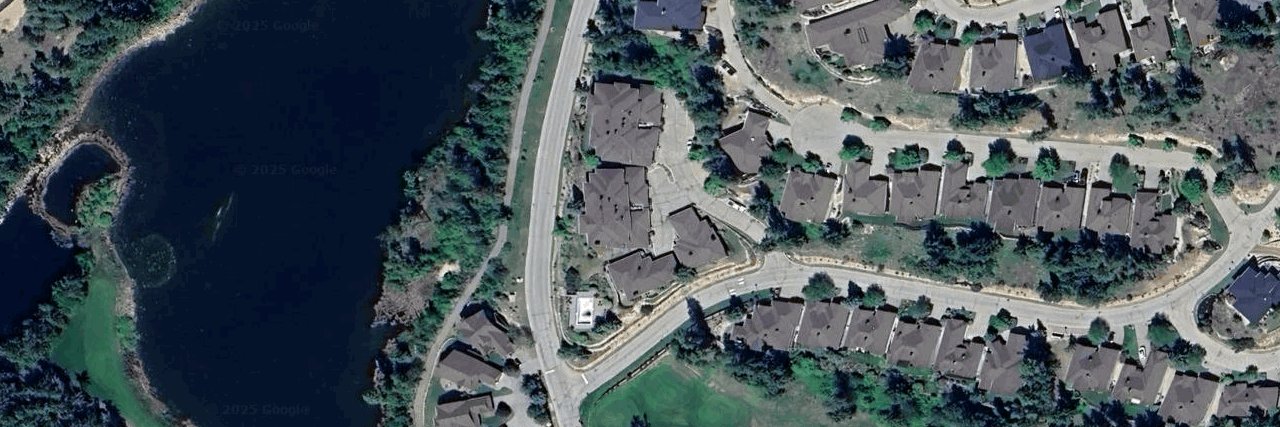 Strata Building building photo