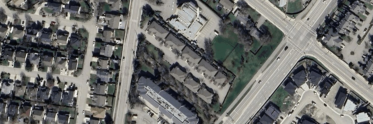 Strata Building building photo