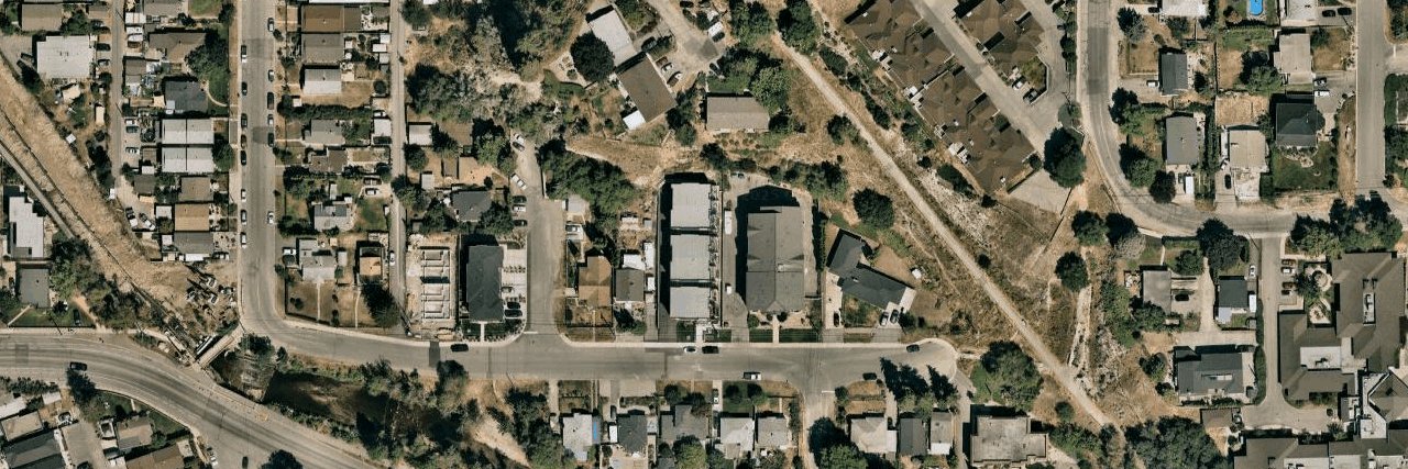 Strata Building building photo