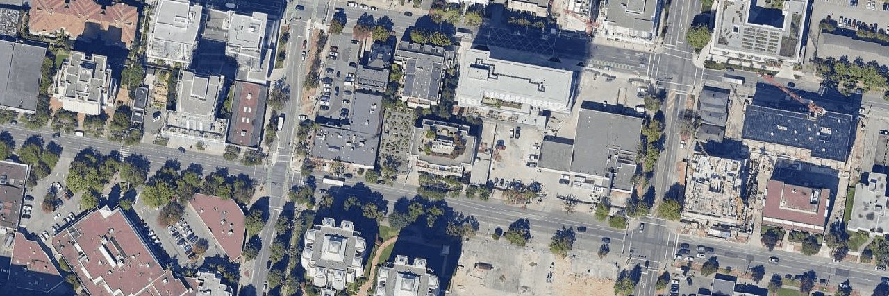 1030 on Yates building photo