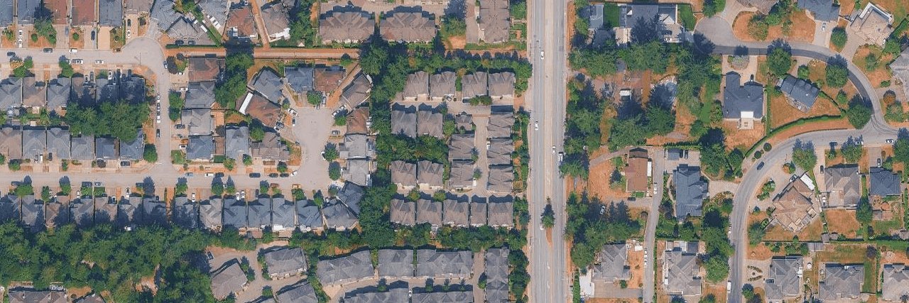 Sullivan Gardens aerial view