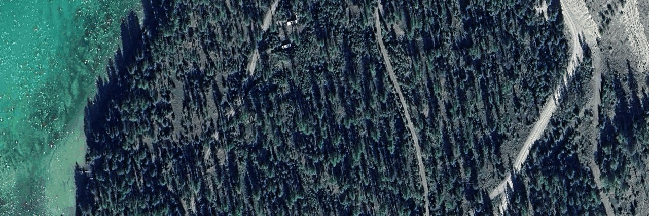 Strata Building building photo