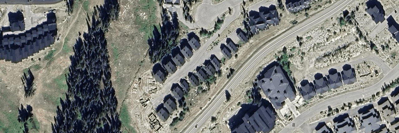 Strata Building building photo