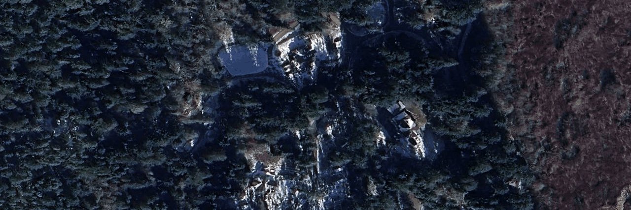 Strata Building building photo