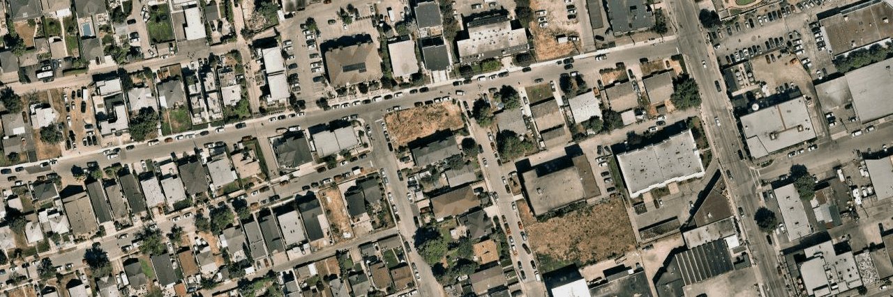 Strata Building building photo