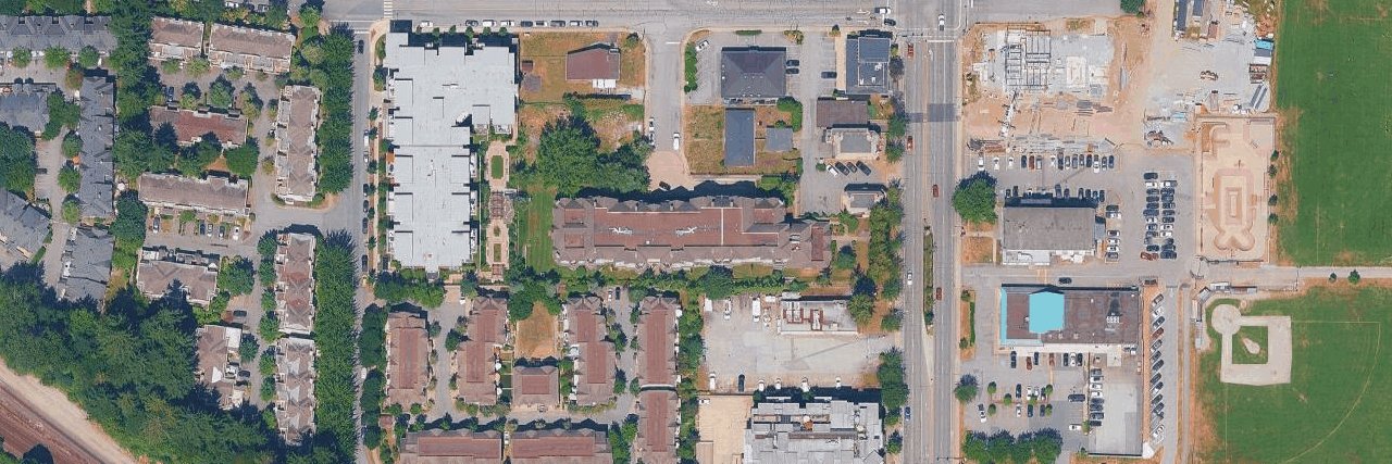 Laseur Manor aerial view