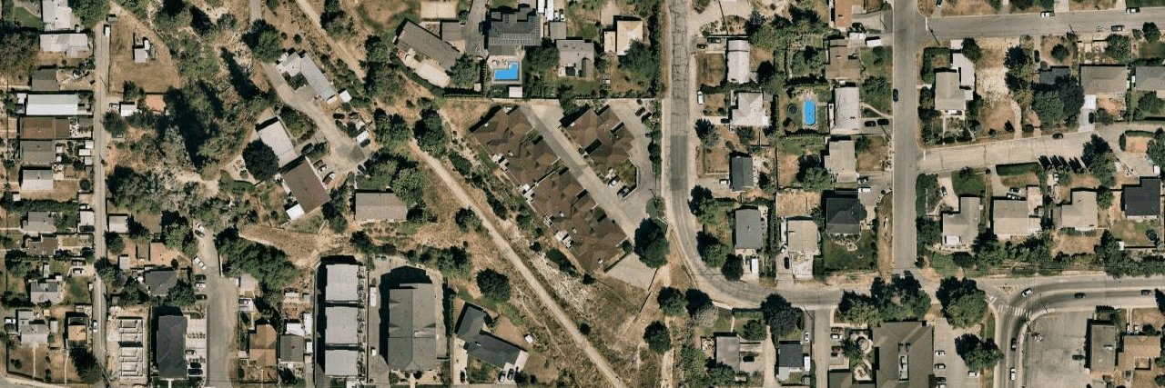 Strata Building building photo