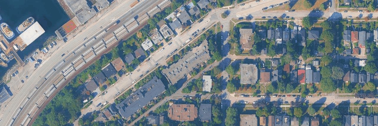 Landmark Mariner aerial view