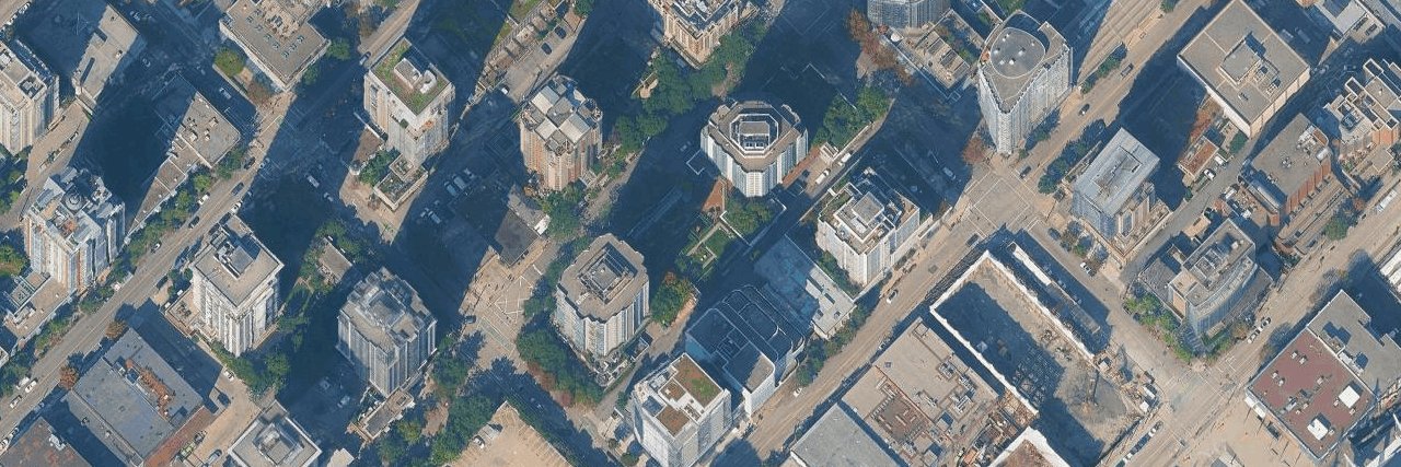 Robson On Robson Suite Hotel aerial view