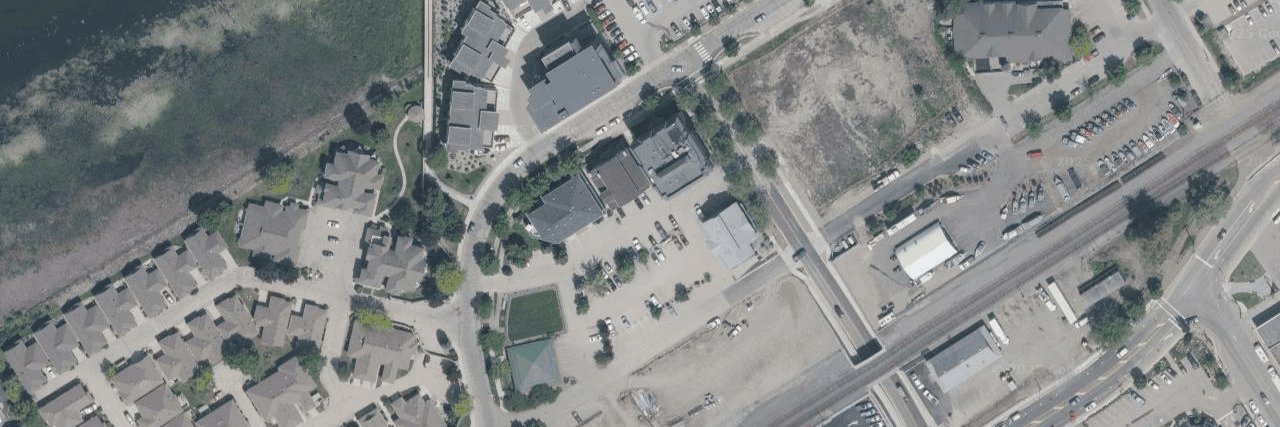 Strata Building building photo