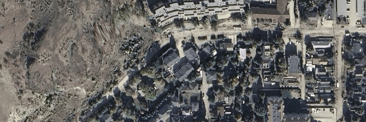 Strata Building building photo