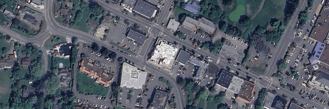 Strata Building building photo