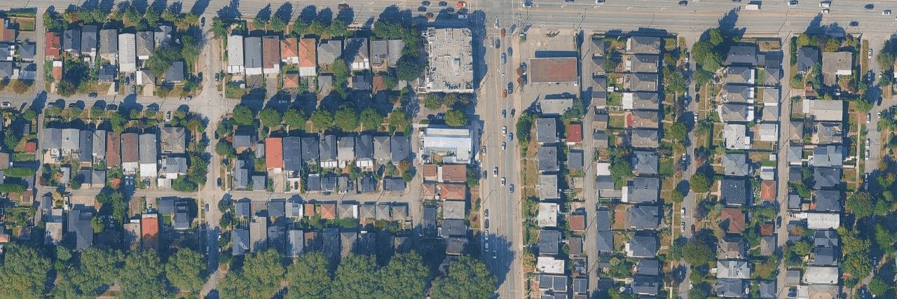 Tomo House On Main aerial view