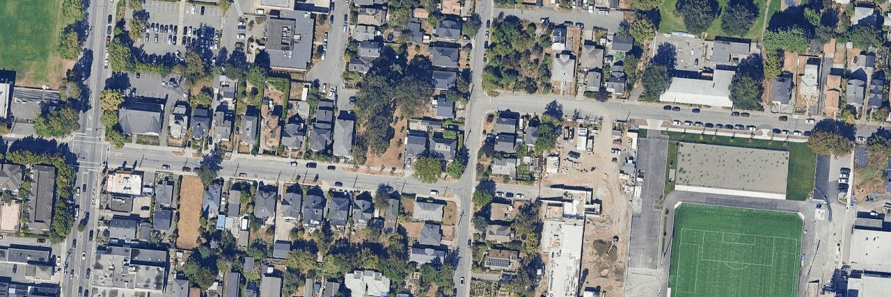 Strata Building building photo