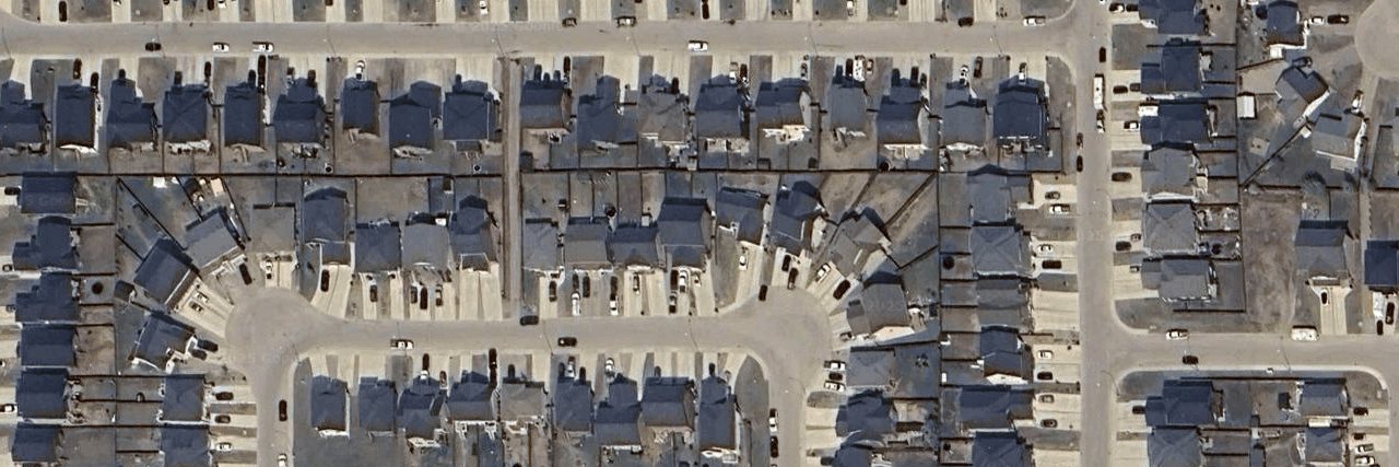 Strata Building building photo