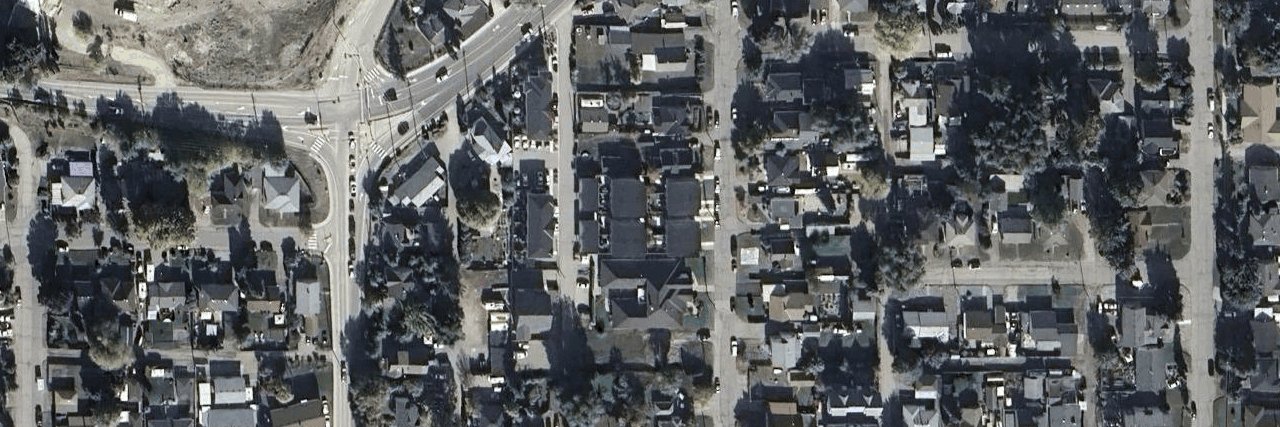 Strata Building building photo