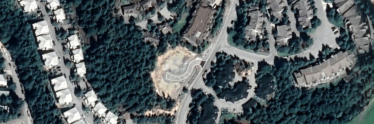 Strata Building building photo