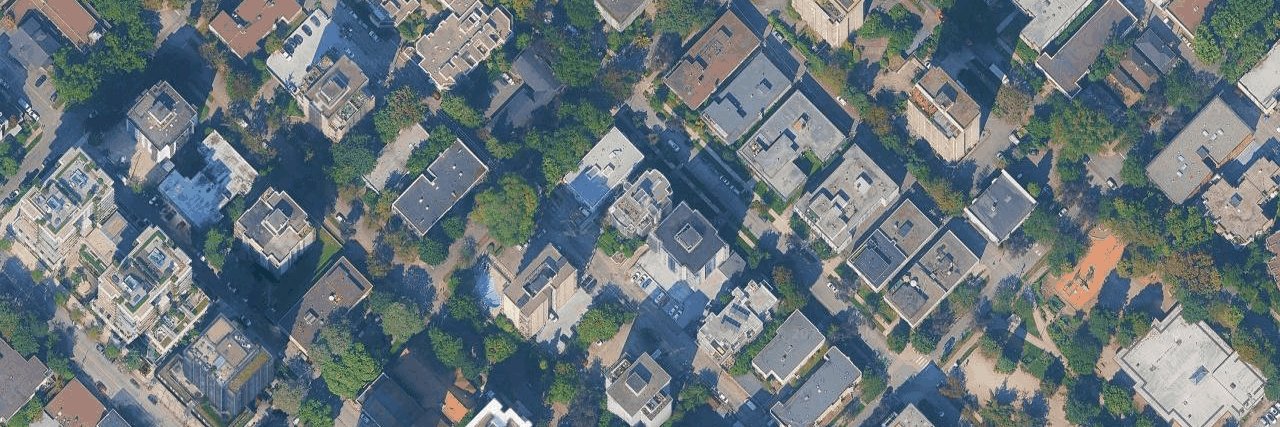 Chateau Comox aerial view