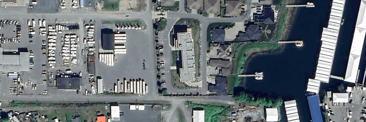 Strata Building building photo