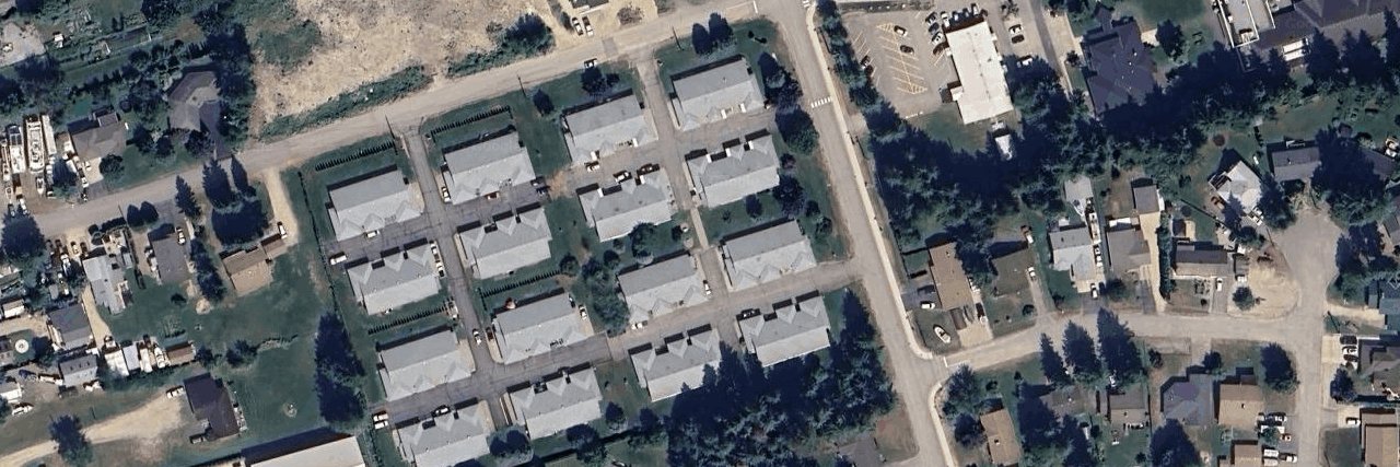 Strata Building building photo