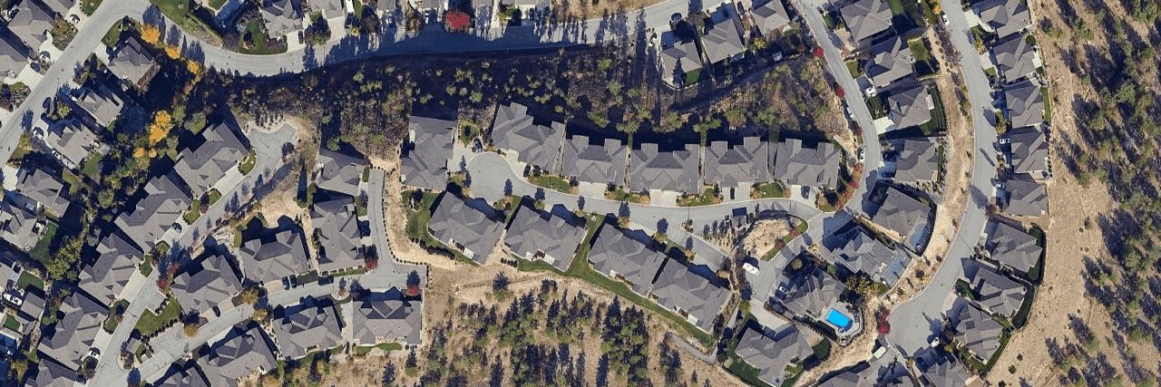 Strata Building building photo