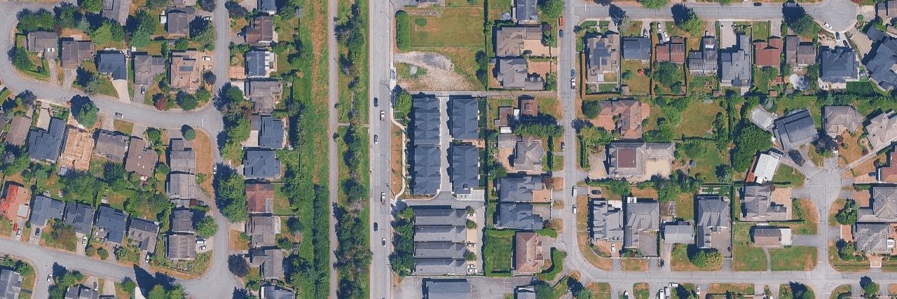 Strata Building building photo