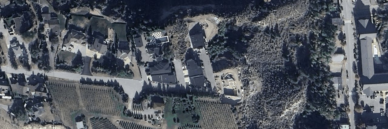 Strata Building building photo