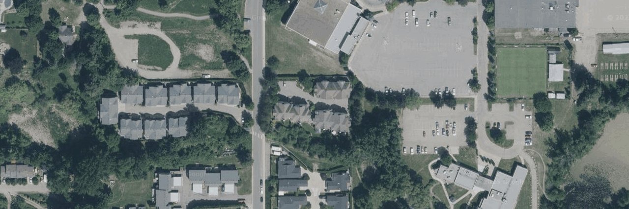 Strata Building building photo