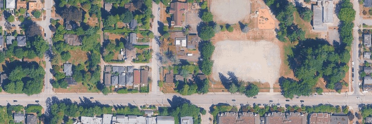 5656 Balaclava building photo