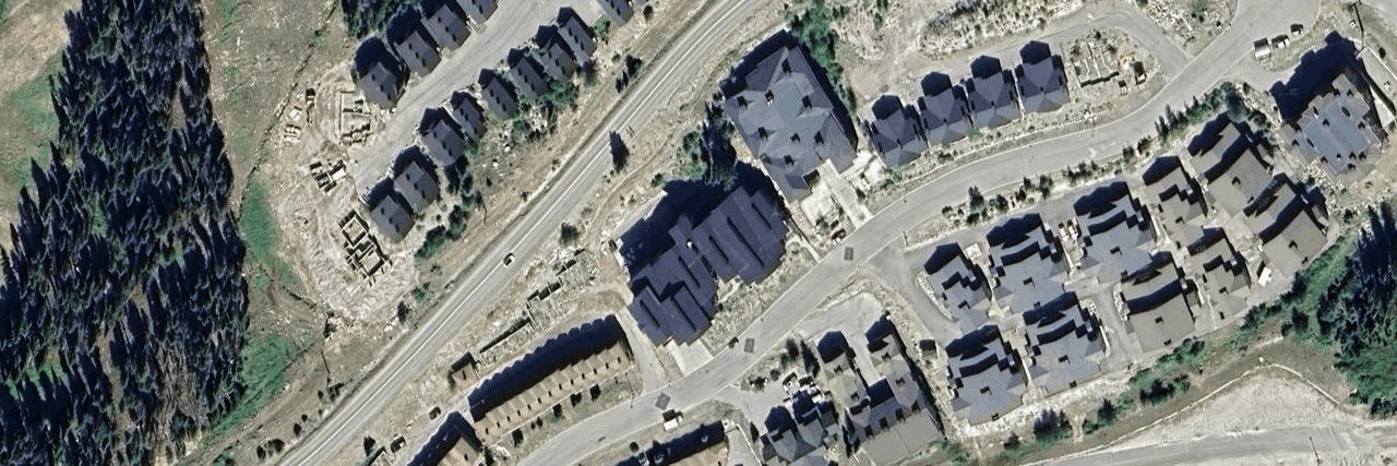 Strata Building building photo