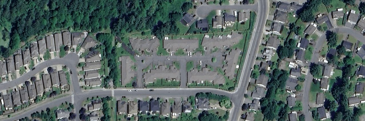 The Patio at Herons Wood building photo